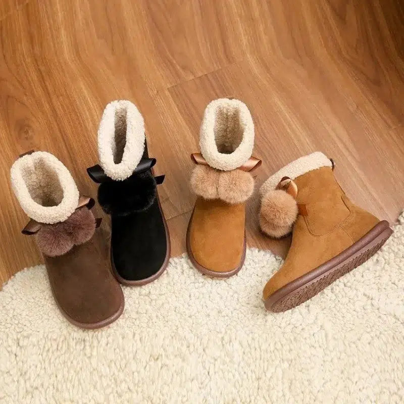 Botte-moumoute-femme-noir-et-beige