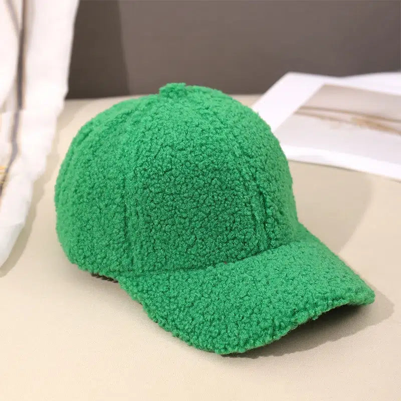 Casquette-vert-moelleuse-et-confortable