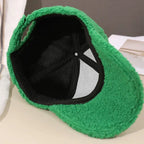 Casquette-vert-moelleuse-pour-tenue