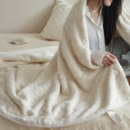 Couette-douce-beige-cocooning-ambiance-chaleureuse