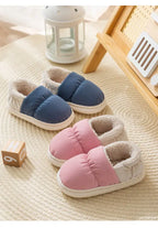 Crocs-femme-moumoute-bleu-rose-avec-doublure-chaude