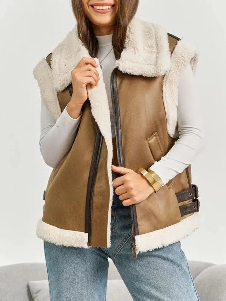 Gilet-fourrure-sans-manche-marron-avec-fourrure-blanche