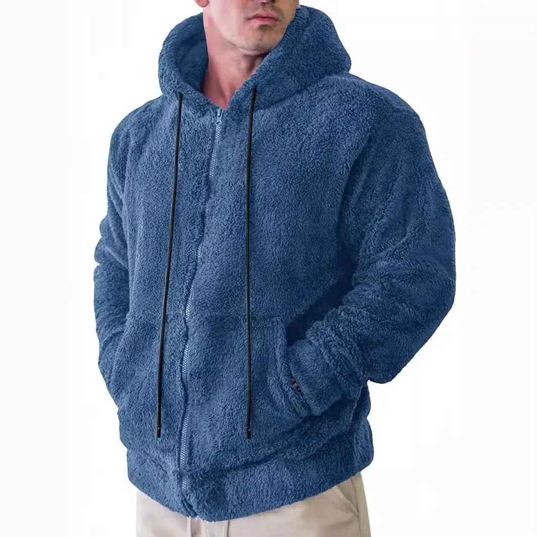 Hoodie-chaud-fourre-bleu-avec-capuche-douce