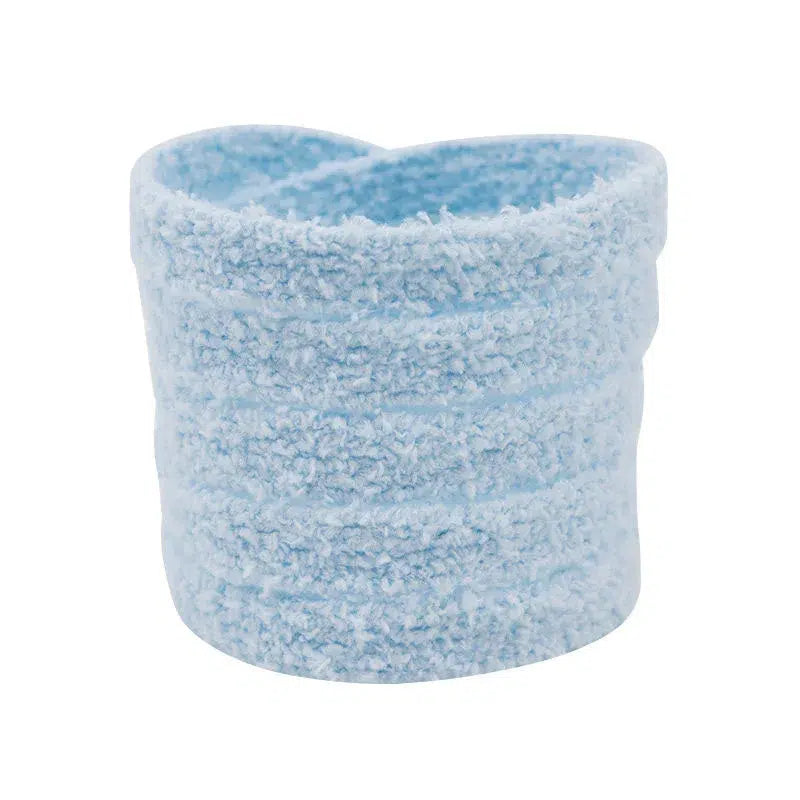Lacet-molletonnee-bleu-ciel