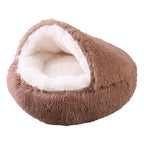 Lit-Moumoute-moelleux-marron-et-blanc