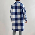 Manteau-bleu-blanc-moumoute-long-chaud-doux