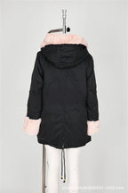 Manteau-long-femme-noir-avec-moumoute-douillette
