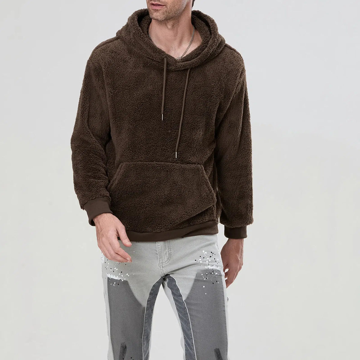 Sweat-capuche-confort-marron