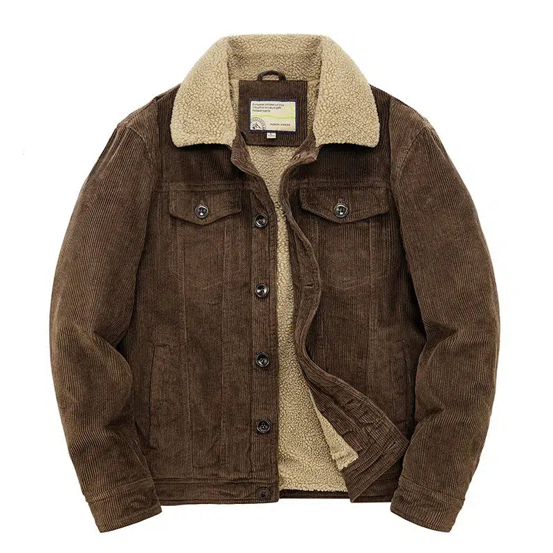 Veste-marron-duveteuse-velours-avec-boutons