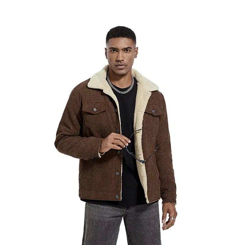 Veste-molletonnee-homme-marron-avec-col-fourrure