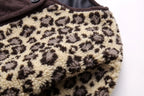 Veste-moumoute-leopard-avec-un-style-chic