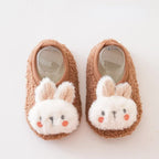 chausson-doux-bebe-marron-avec-motif-lapin