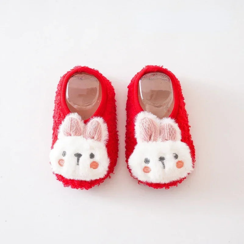 chausson-moumoute-bebe-rouge-avec-lapin