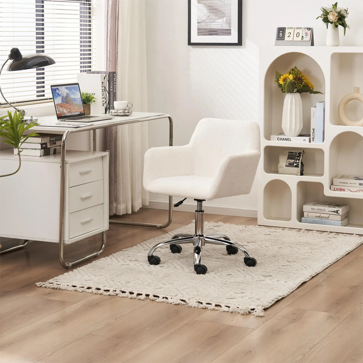 fauteuil-de-bureau-moumoute-blanc